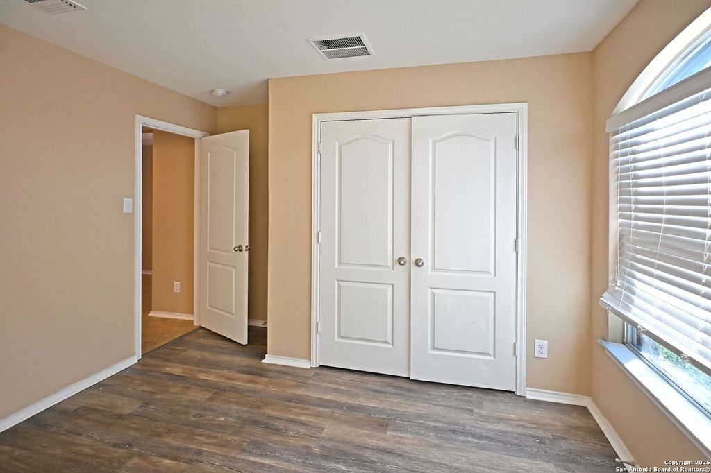 Photo of 1433 Cutler Bay, New Braunfels, TX 78130 (MLS # 1925676)