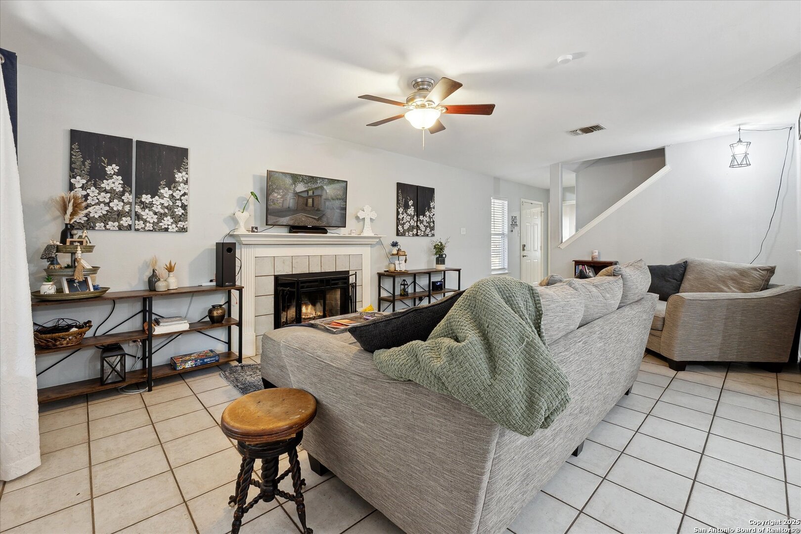 8143 Rustic Park