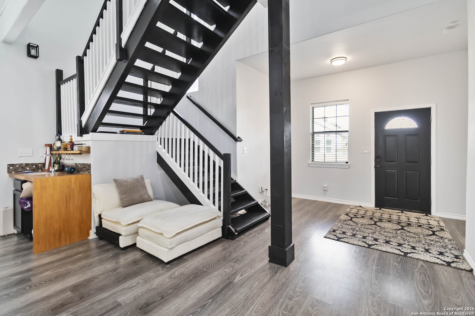 131 Rehmann st