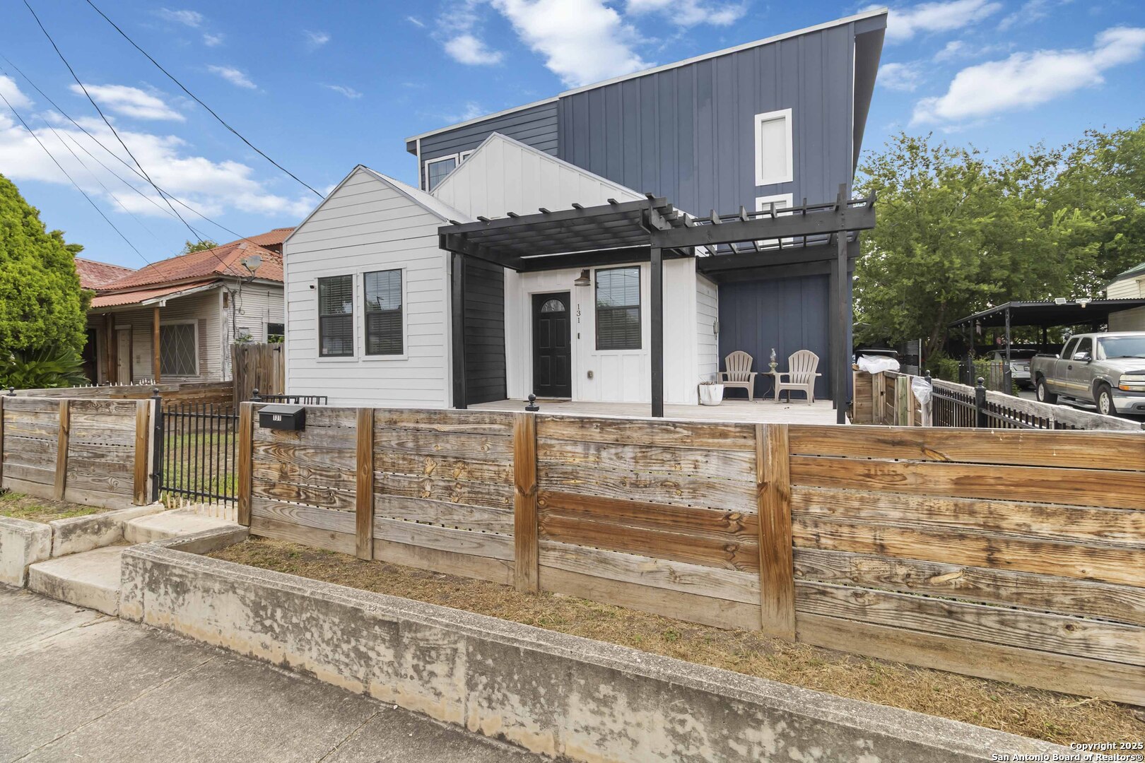 131 Rehmann st
