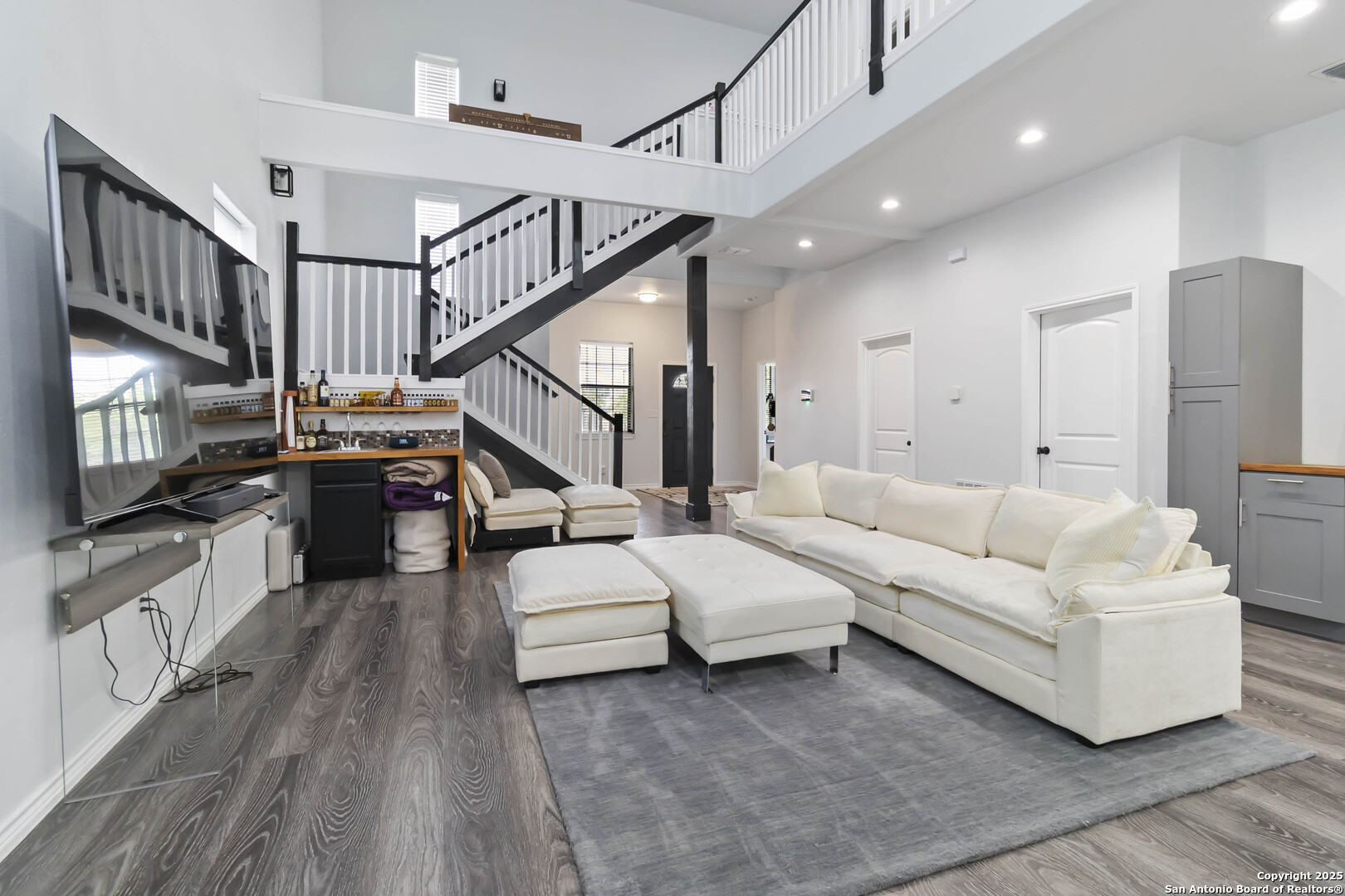 131 Rehmann st