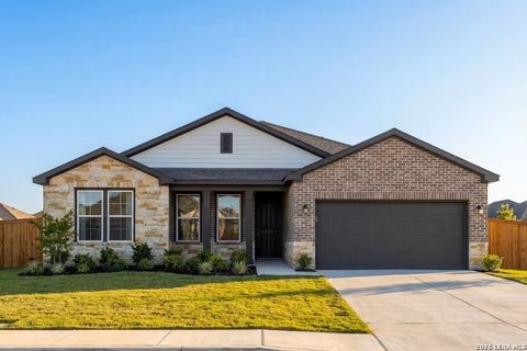 244 Lily Pass Castroville TX 78009