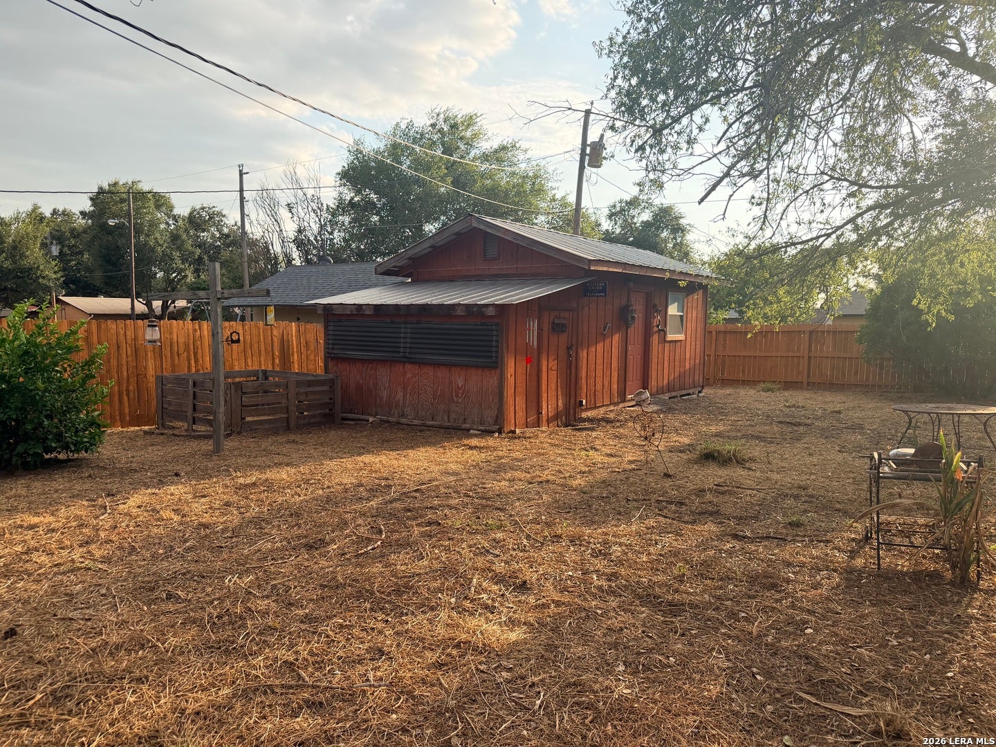 613 VAL VERDE DR