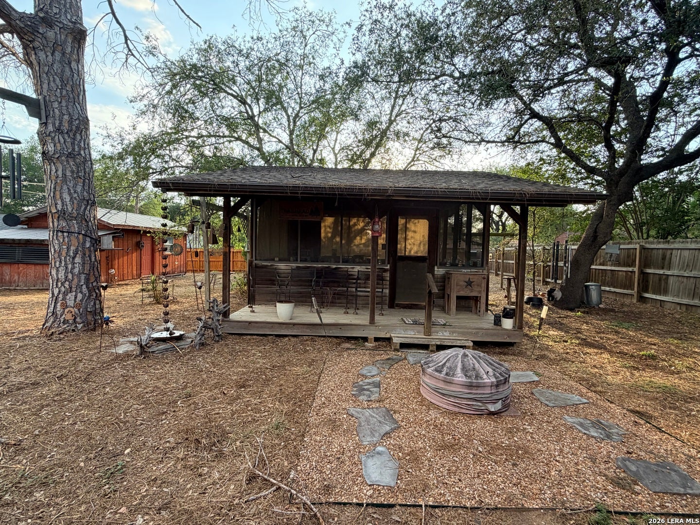 613 VAL VERDE DR