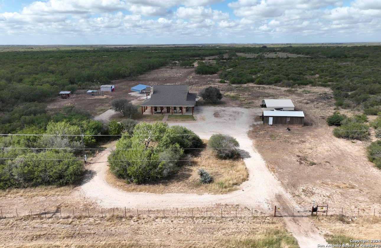 858 Ranch Rd 187