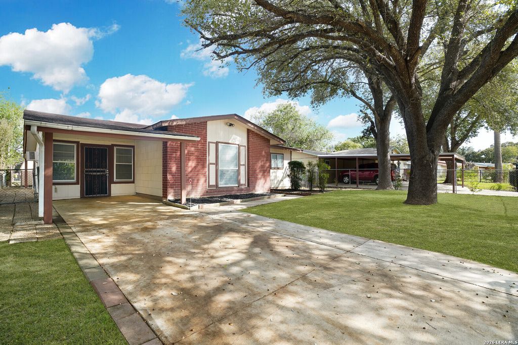 Photo of 7019 GREENBERRY DR, San Antonio, TX 78227 (MLS # 1990430)