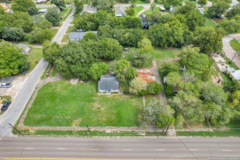 A home in Cuero