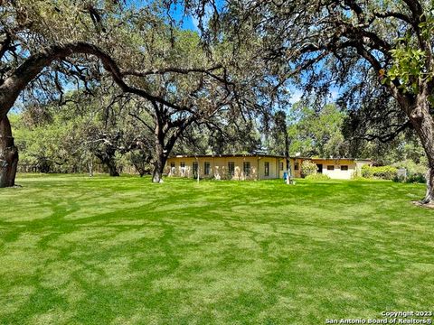 A home in Atascosa