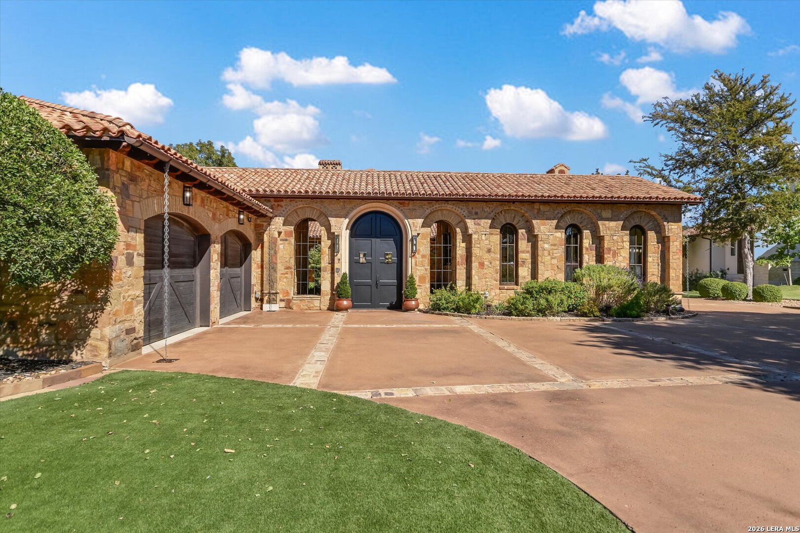 252 LA SERENA LOOP
