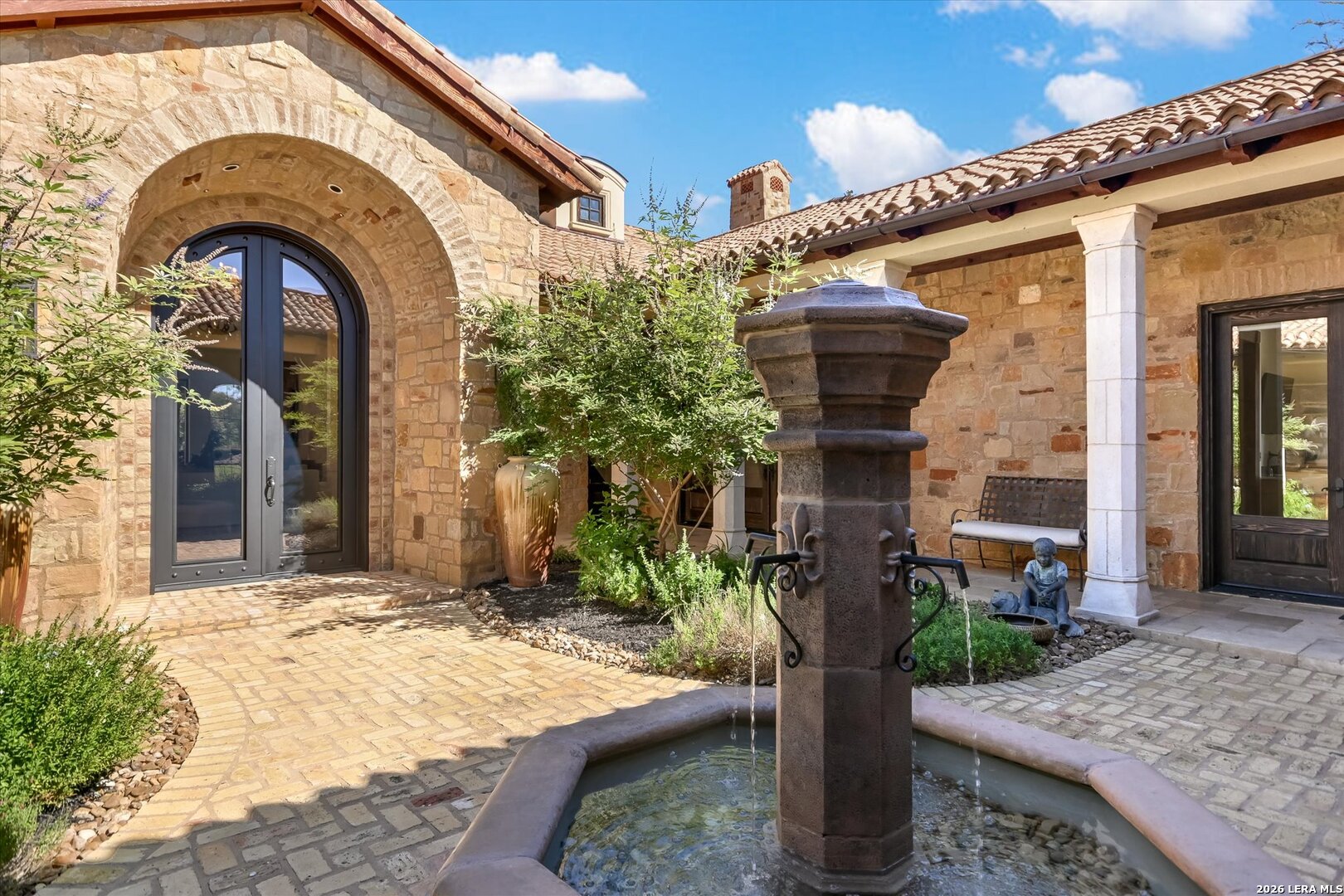 252 LA SERENA LOOP