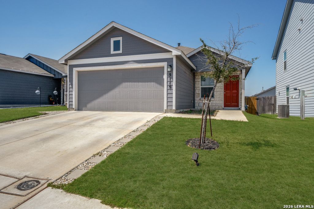 Photo of 5119 Hornbeck Hts, Converse, TX 78109 (MLS # 1954377)