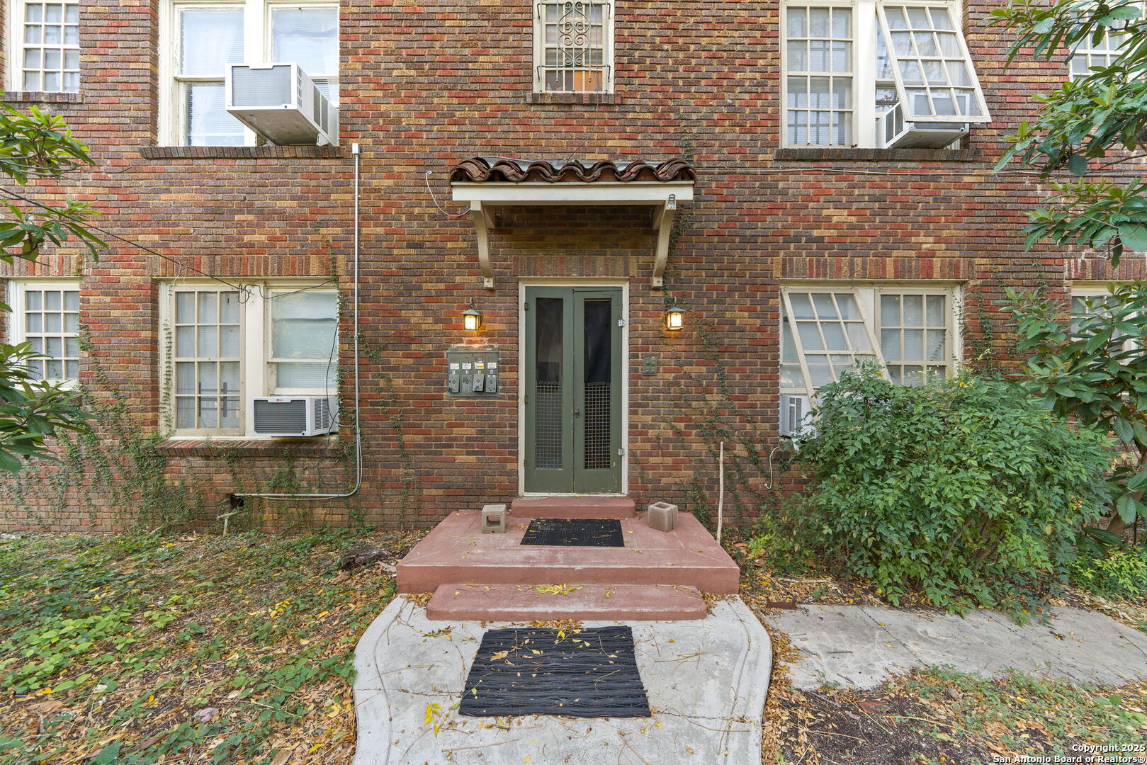142 Armour Place