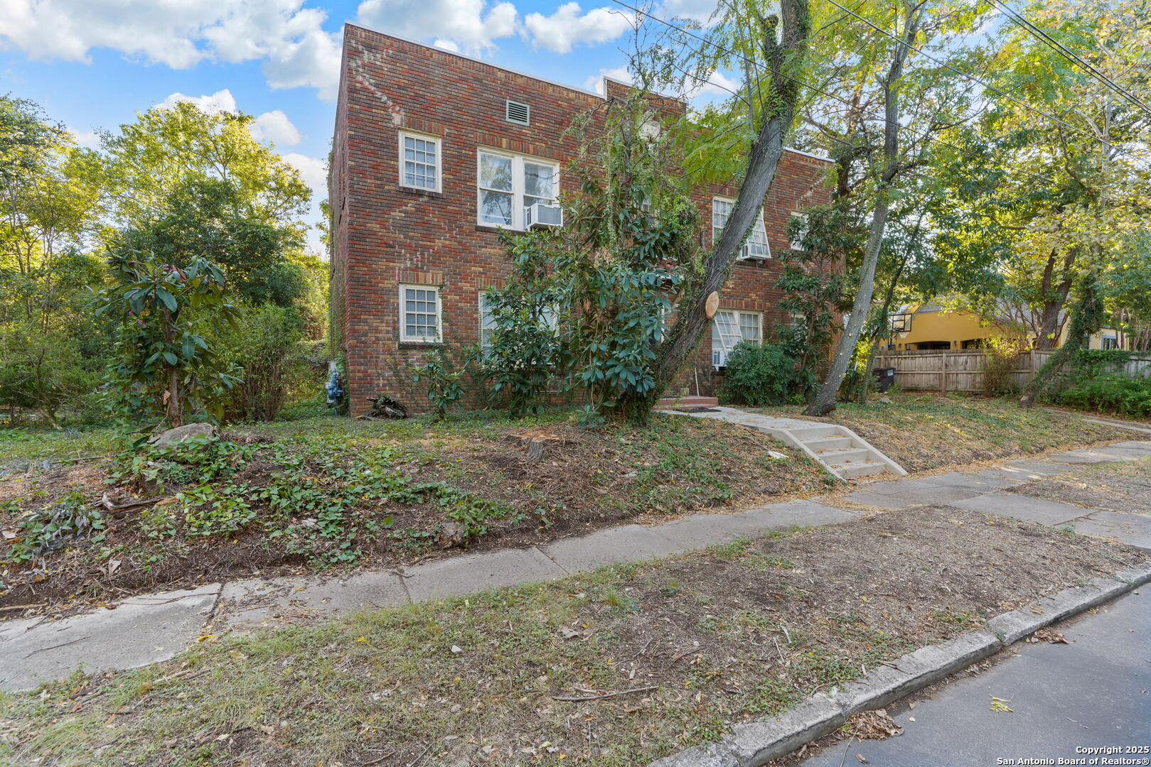 142 Armour Place