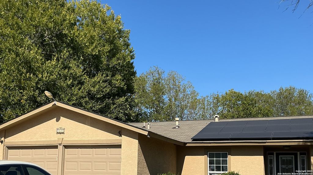 Photo of 2335 Oriley, San Antonio, TX 78251 (MLS # 1925156)