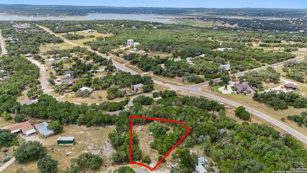 Photo of 556 Hedgestone, Canyon Lake, TX 78133 (MLS # 1894045)