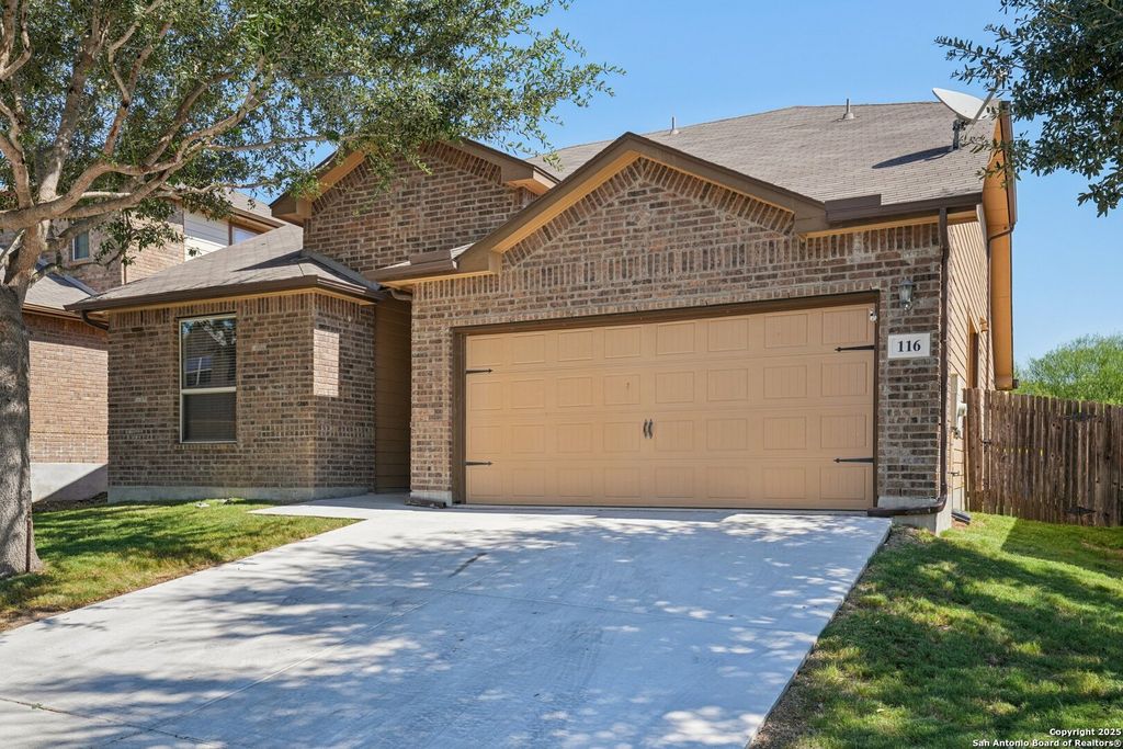 Photo of 116 Grand Vista, Cibolo, TX 78108 (MLS # 1913063)