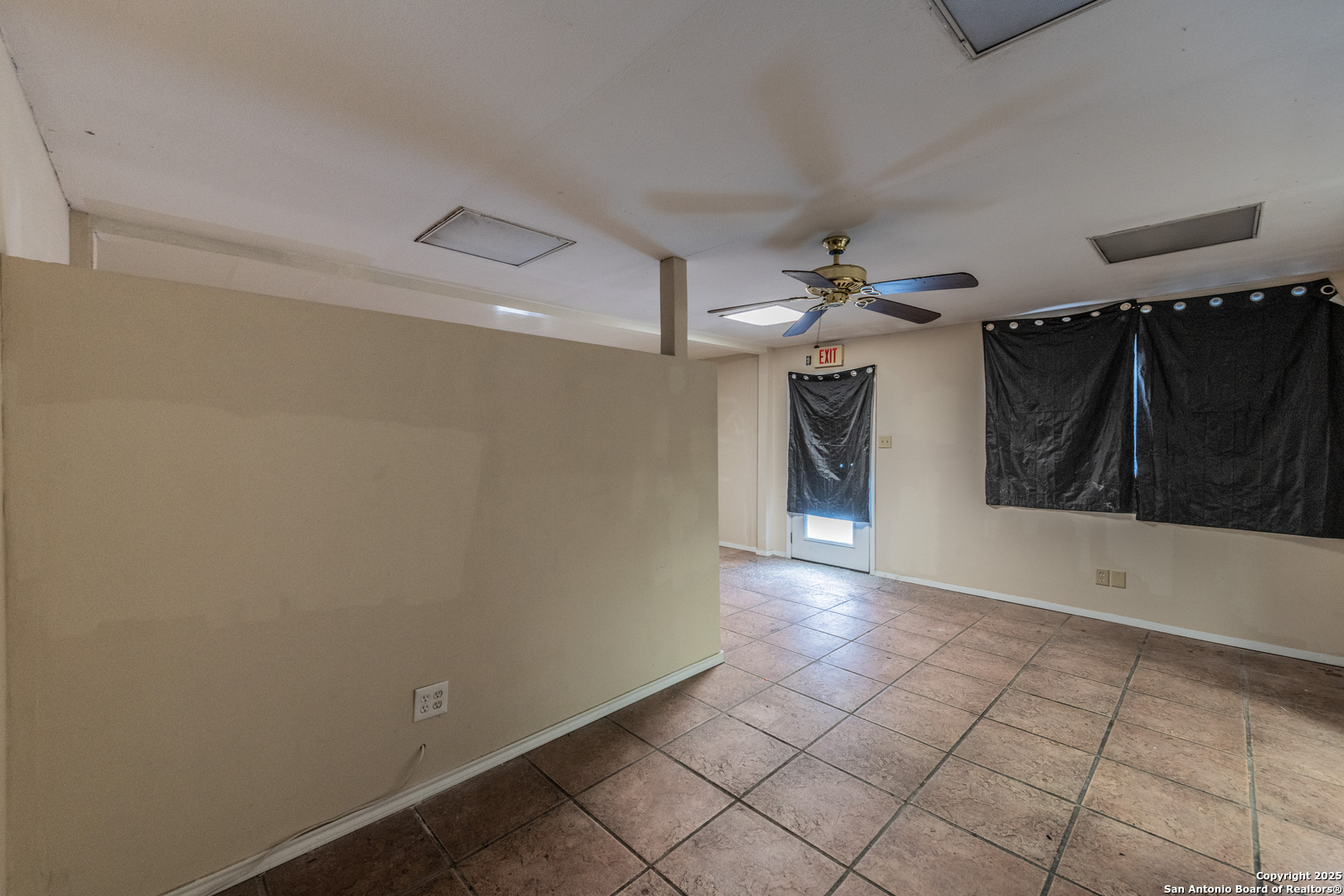 1006 West Ave