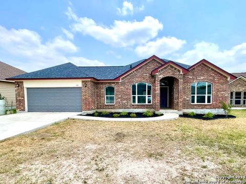 A home in Hondo