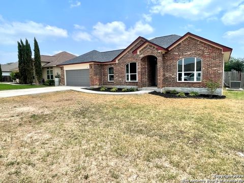 A home in Hondo