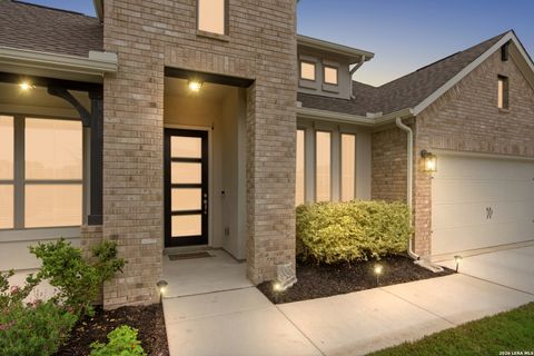 Photo of 514 Desert Fox, Cibolo, TX 78108 (MLS # 1963095)