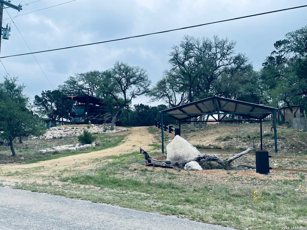 Photo of 1603 Cattail, Canyon Lake, TX 78133 (MLS # 1957379)