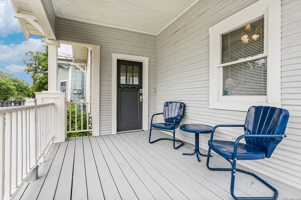 Photo of 1205 BURNET ST, San Antonio, TX 78202 (MLS # 1965259)