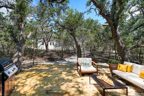 A home in Canyon Lake