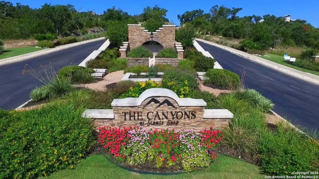 Photo of 23726 Oakshire, San Antonio, TX 78255 (MLS # 1933617)