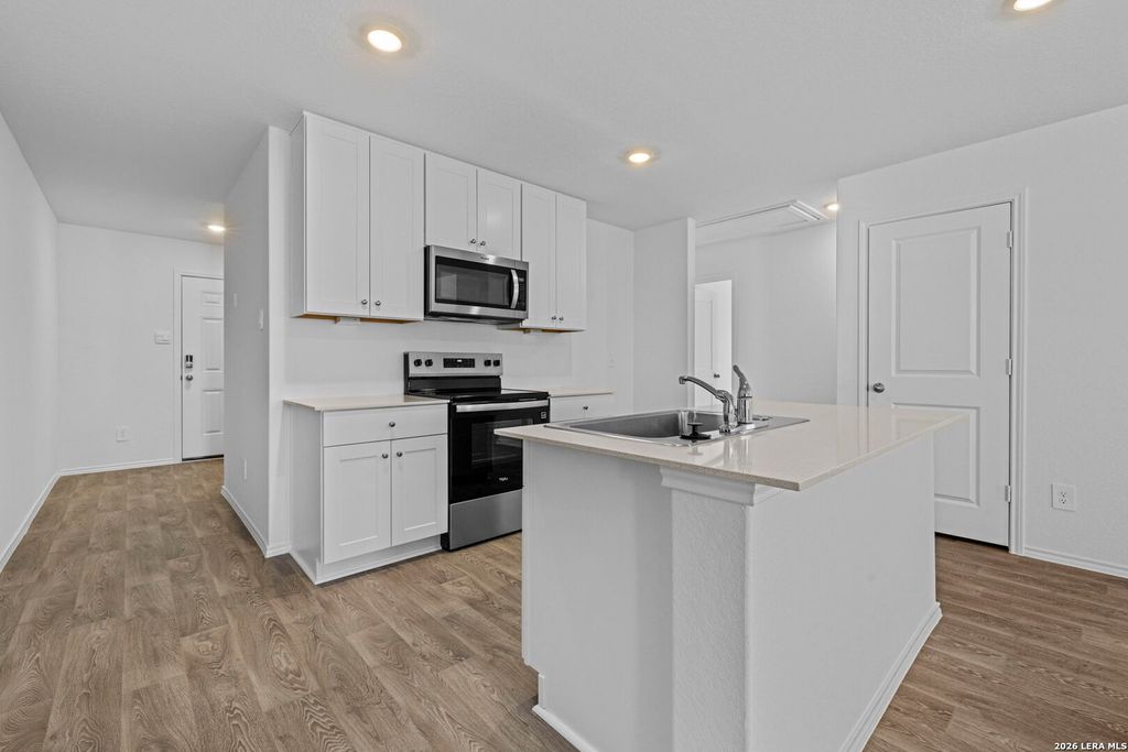 Photo of 336 Cottonmouth, Seguin, TX 78155 (MLS # 1944854)