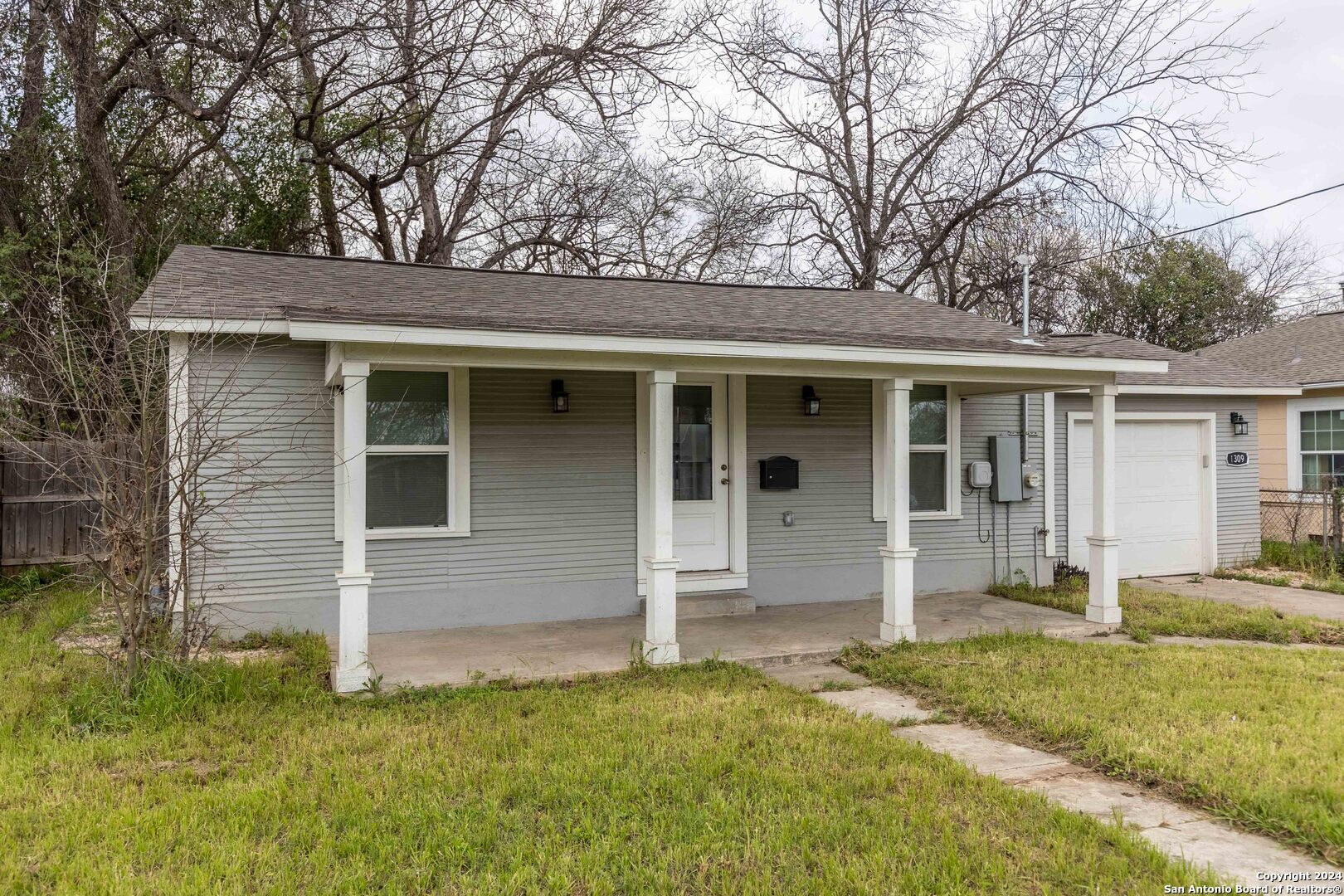 1309 QUINTANA RD