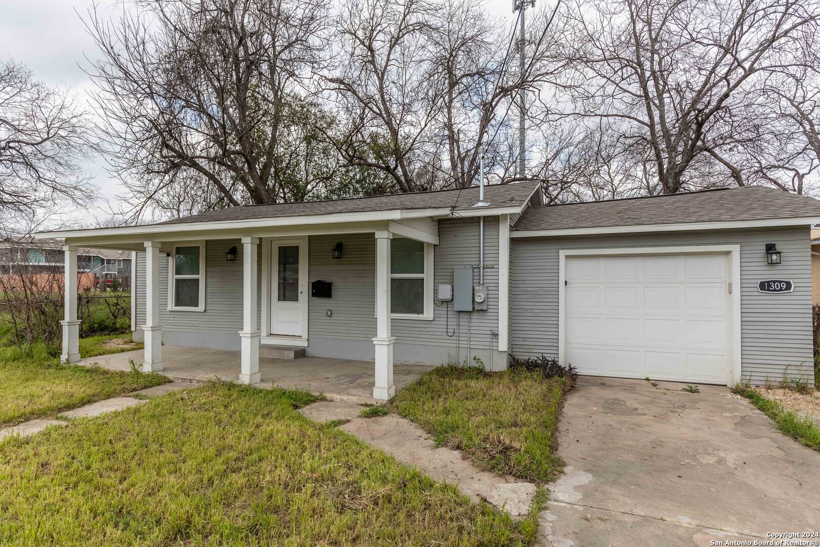 1309 QUINTANA RD
