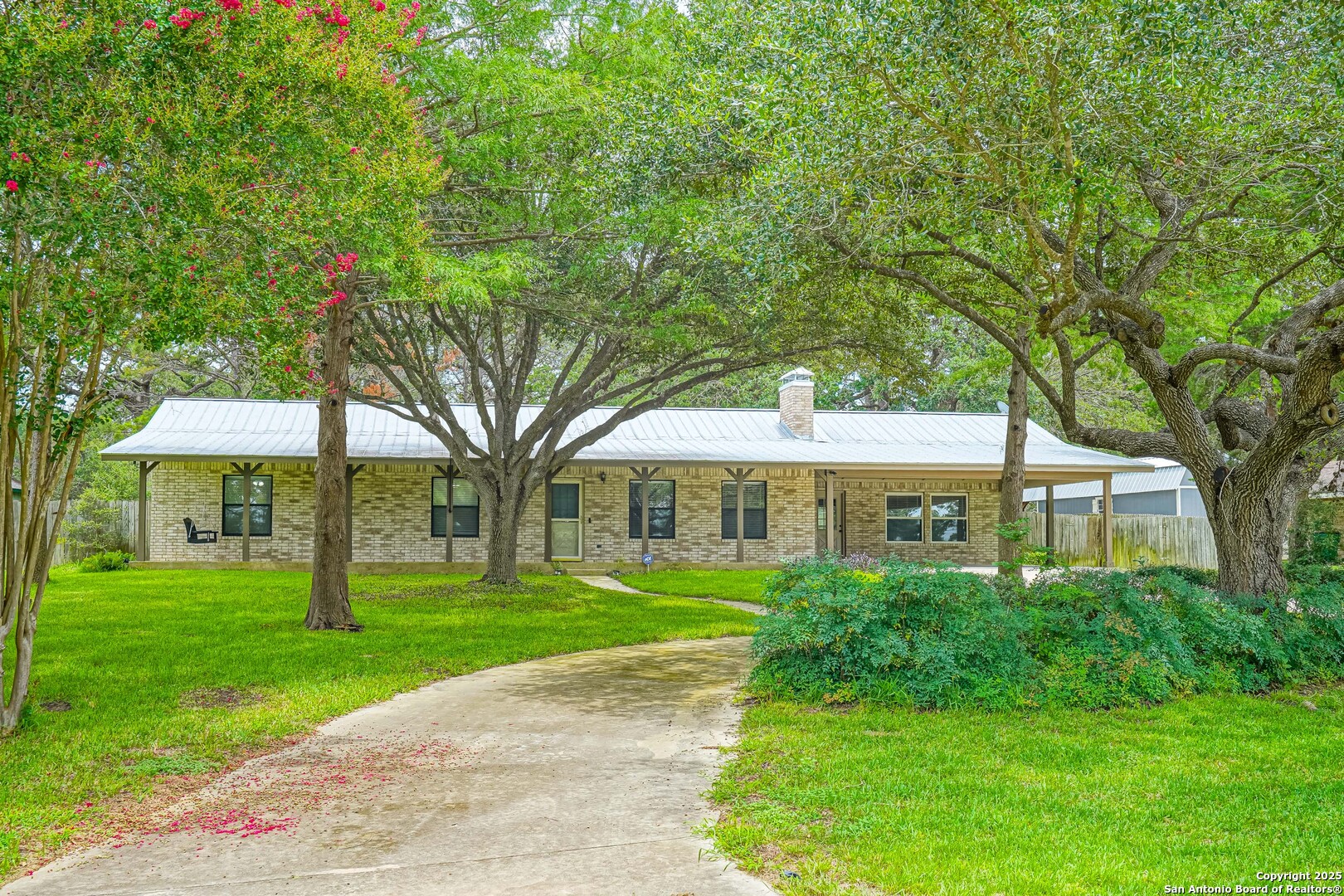 303 Bear Ridge
