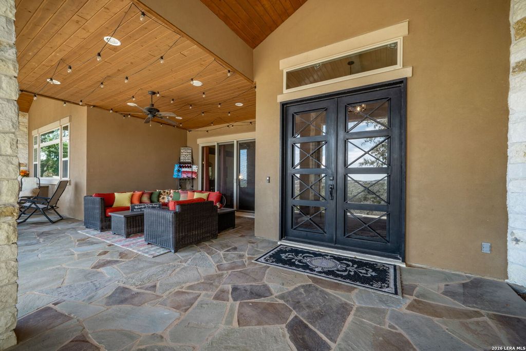 Photo of 25011 Caliza, Boerne, TX 78006 (MLS # 1950907)