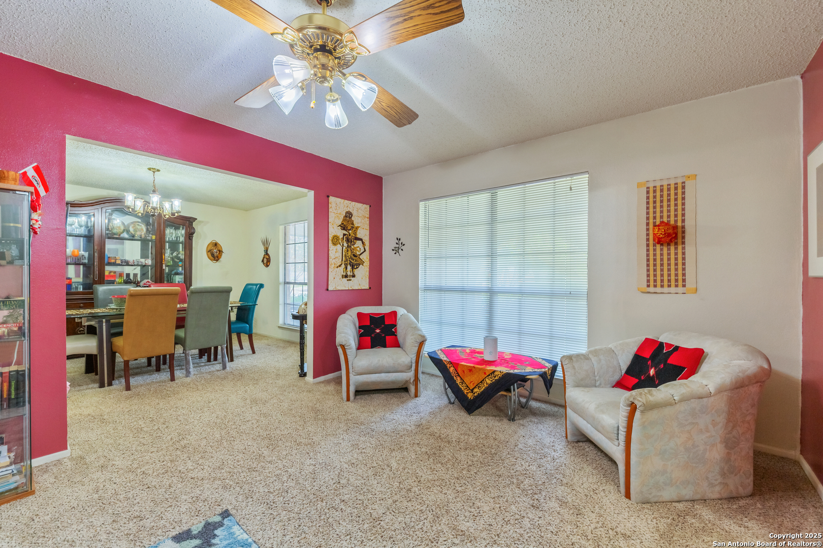 8902 Hetherington