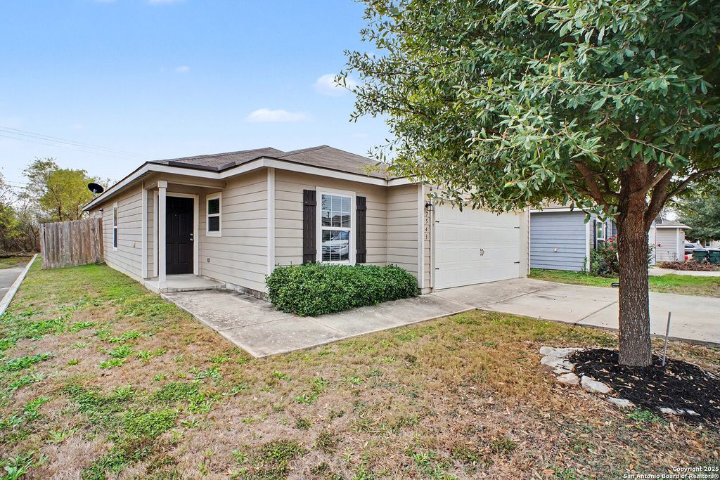 Photo of 7543 Bowdre, San Antonio, TX 78252 (MLS # 1930172)