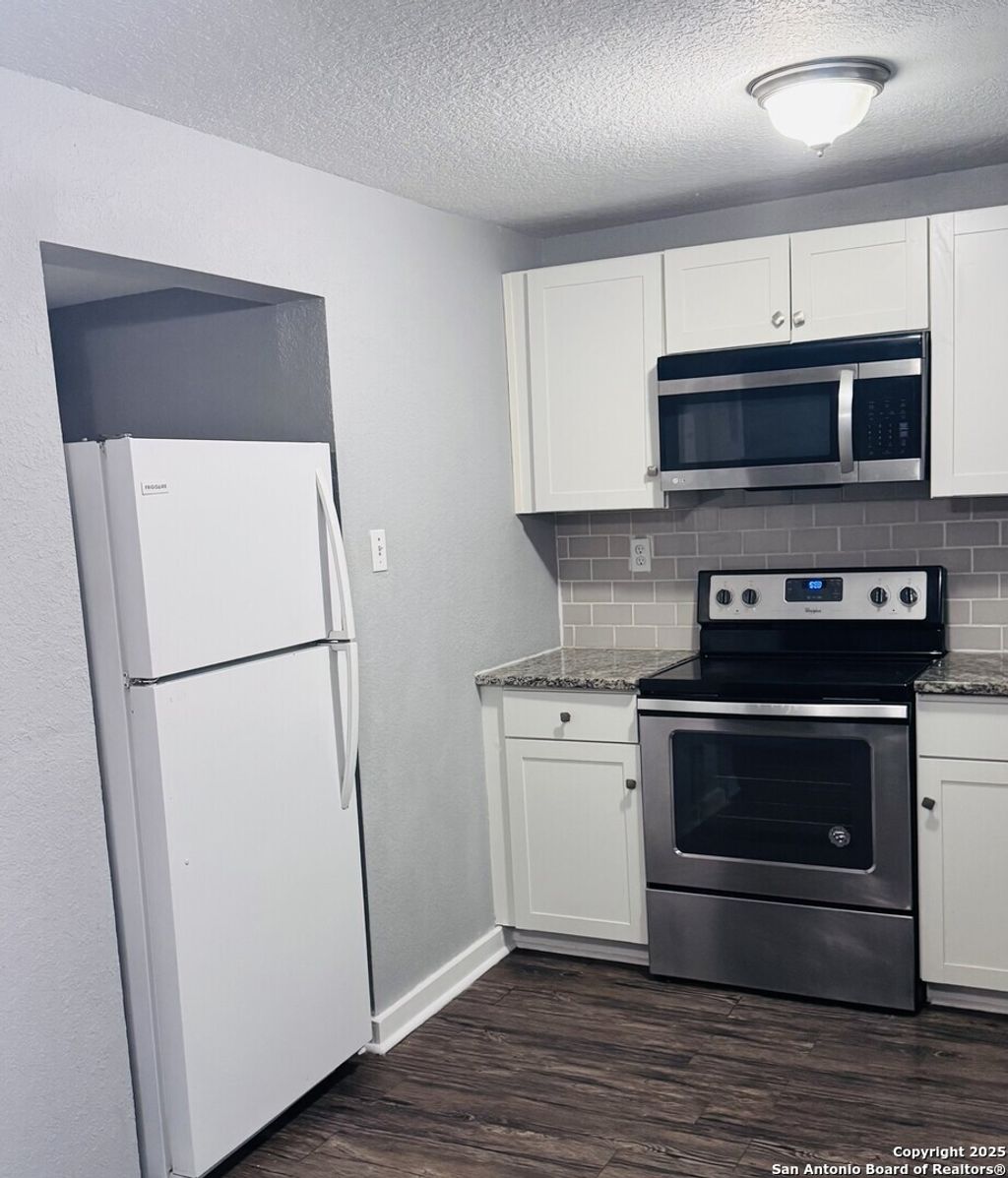 Photo of 248 CLIFFORD CT 102 #102, San Antonio, TX 78210 (MLS # 1925011)