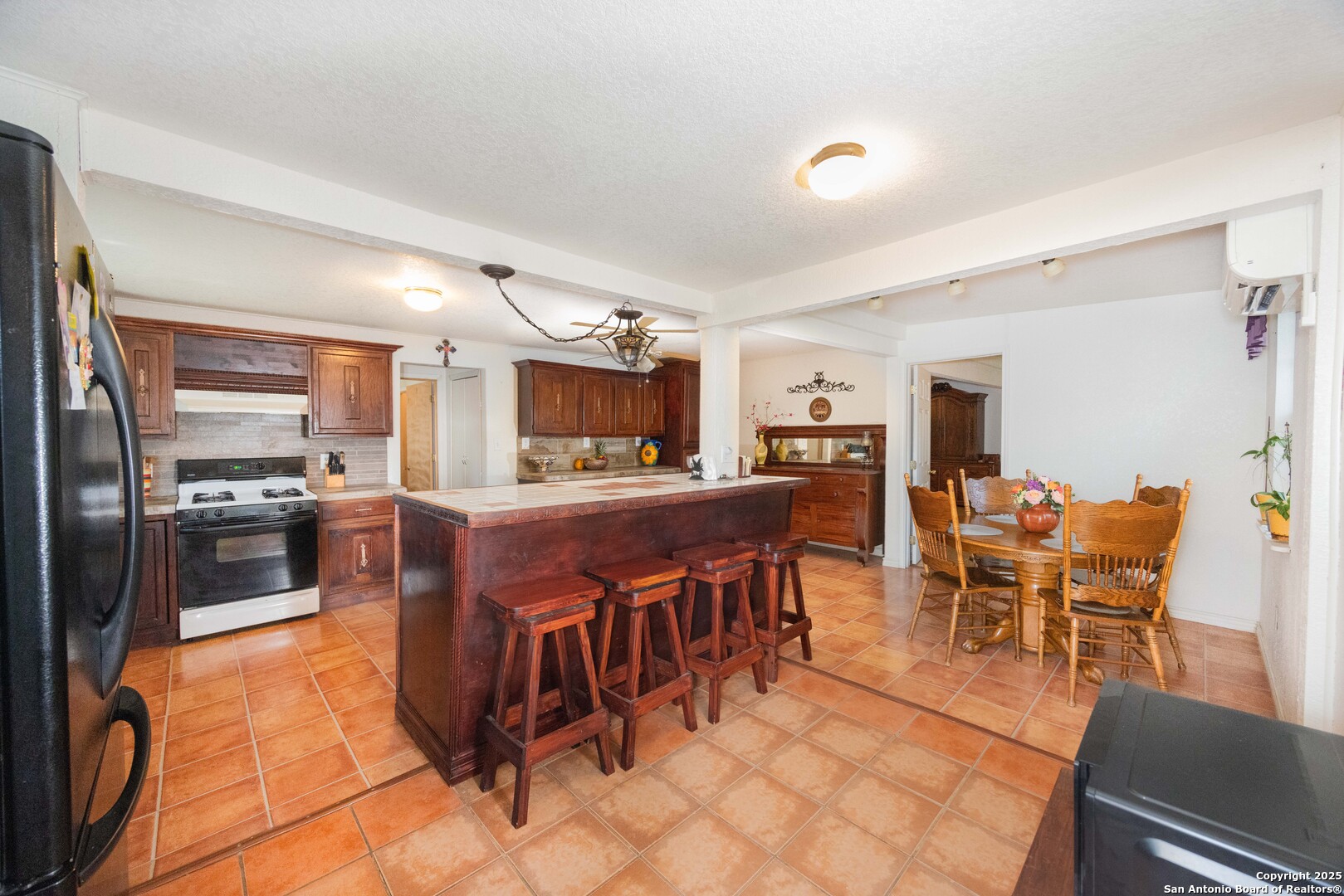 1849 County Road 340