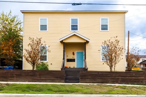 432 S OLIVE ST San Antonio TX 78203