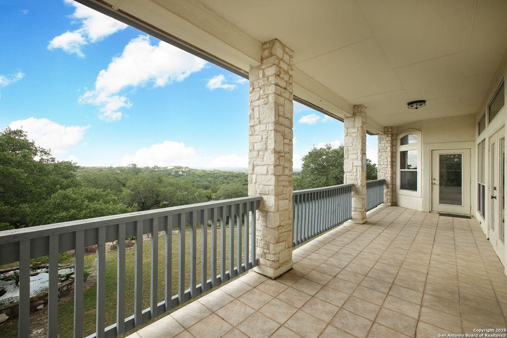 Photo of 7424 Secretariat Lane, Boerne, TX 78015 (MLS # 1871695)