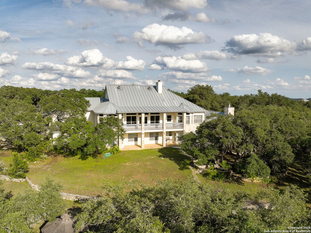 Photo of 7424 Secretariat Lane, Boerne, TX 78015 (MLS # 1871695)