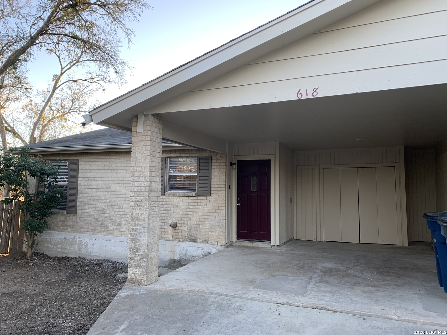618 Gode Ln