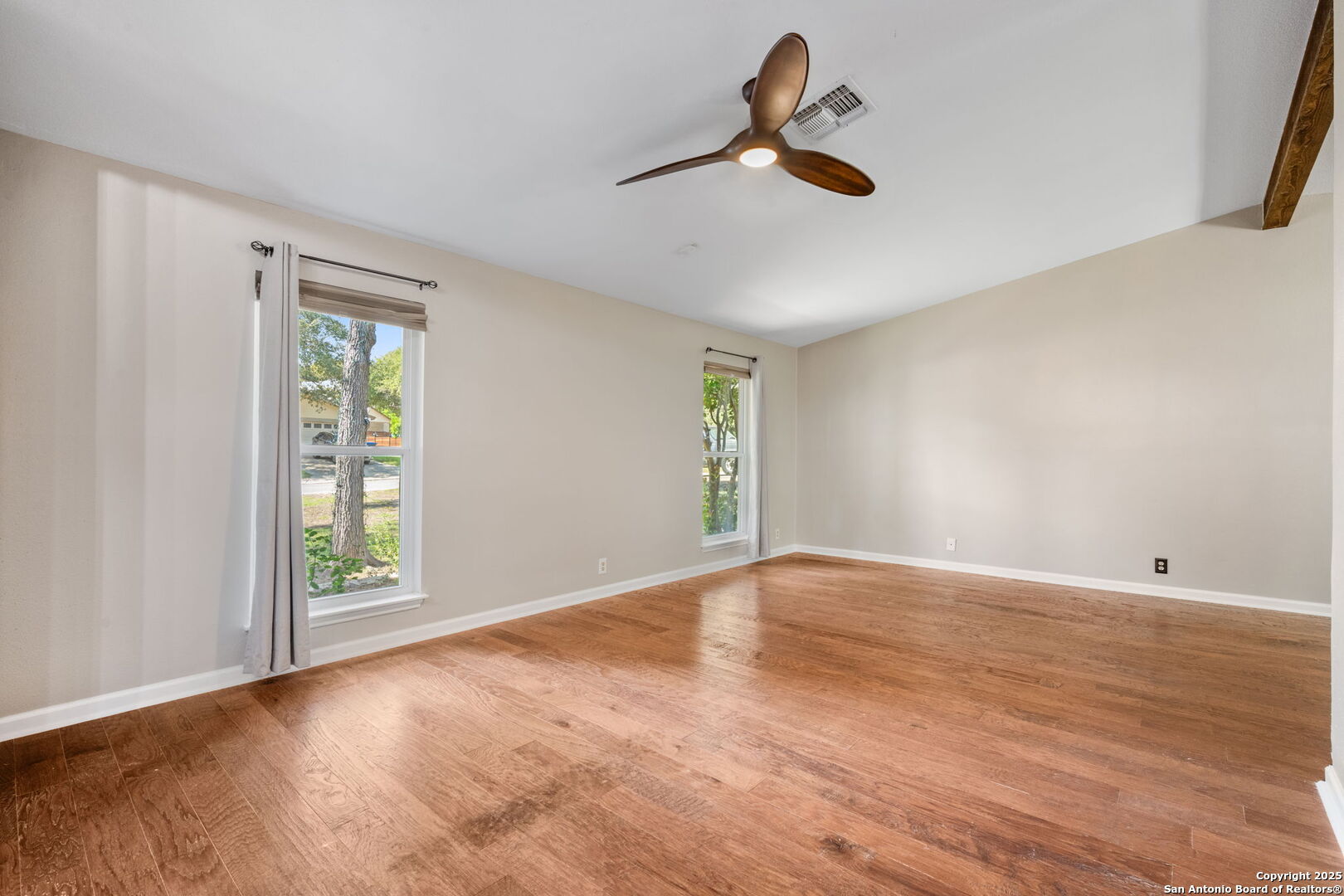 2635 Pebble Breeze