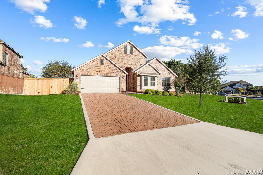 Photo of 726 San Anza, San Antonio, TX 78260 (MLS # 1920025)