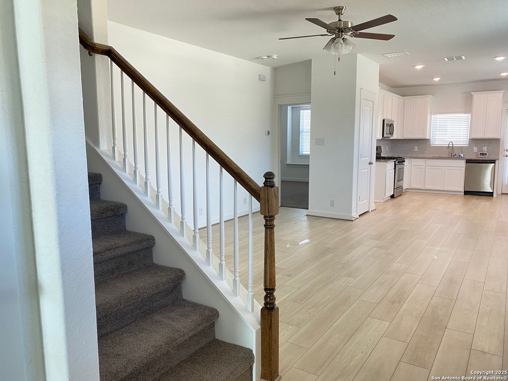 Photo of 6503 Casina Glen, San Antonio, TX 78249 (MLS # 1957047)