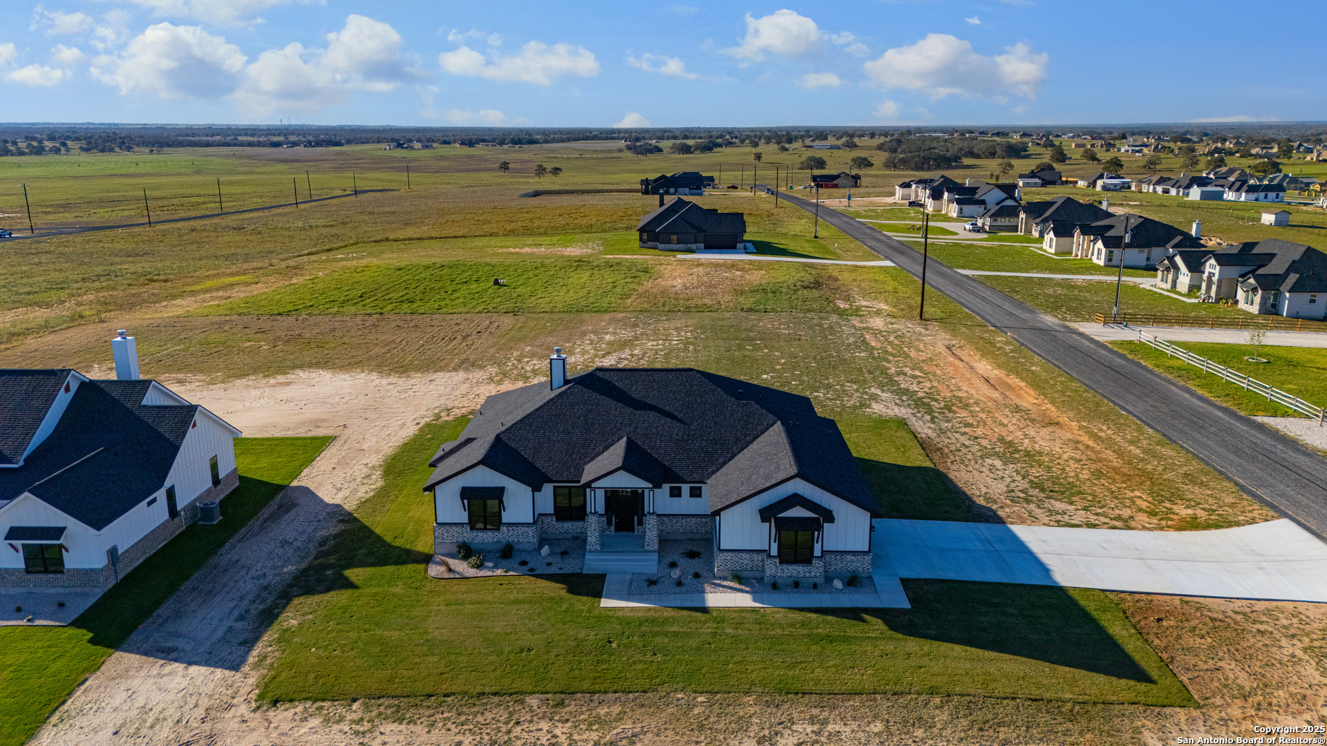 158 Estates Dr