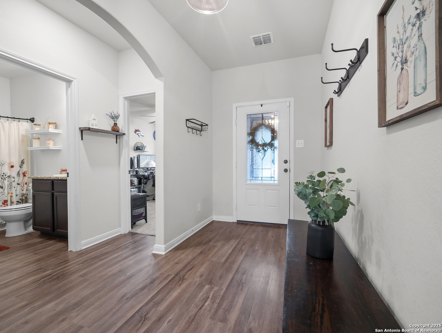 6321 Daisy Way