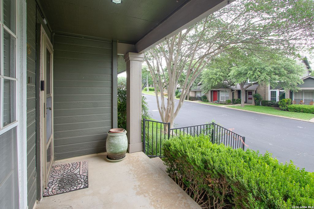 Photo of 1015 E YAGER LN 125 #125, Austin, TX 78753 (MLS # 1969887)