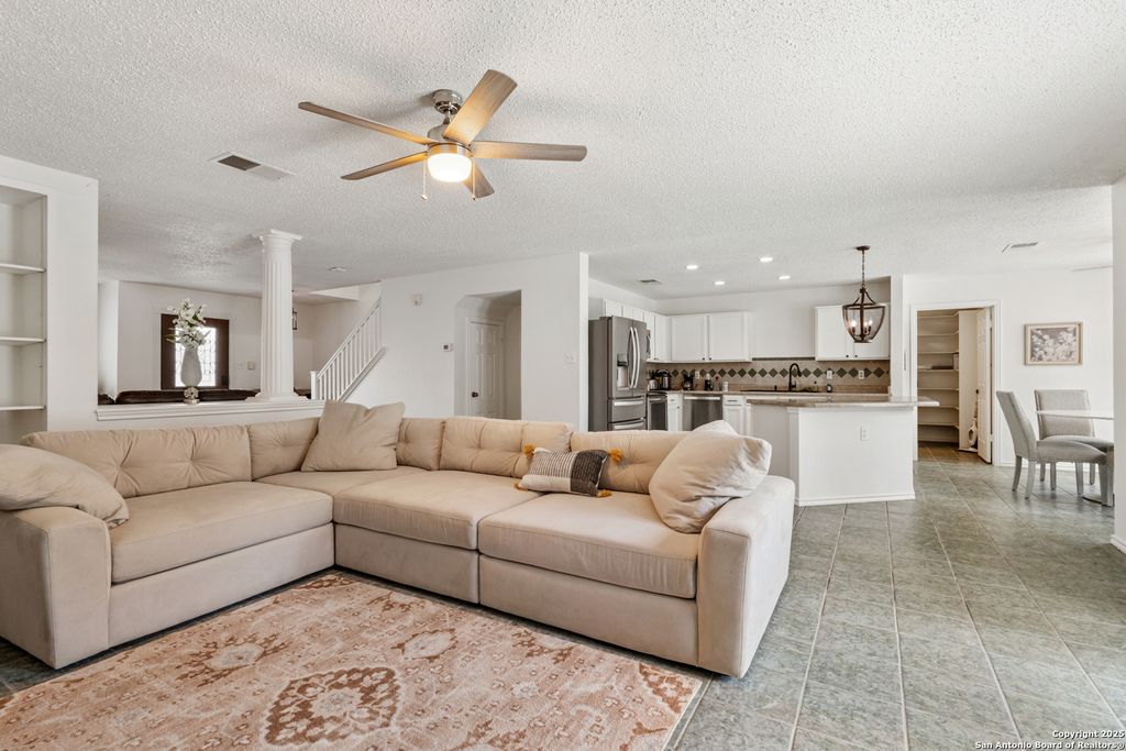 Photo of 11053 Cedar Park, San Antonio, TX 78249 (MLS # 1913375)