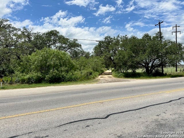 Photo of 7527 N Highway 16, Poteet, TX 78065 (MLS # 1875009)