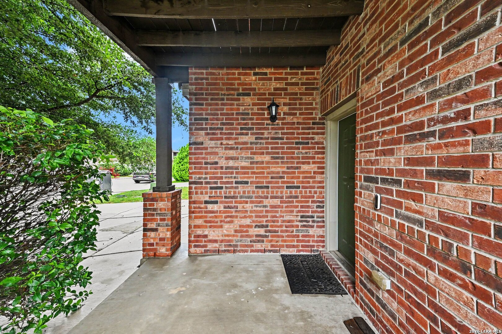 1107 Caspian Pt